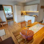 Egger Apartamento