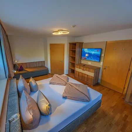 Apartment Egger *